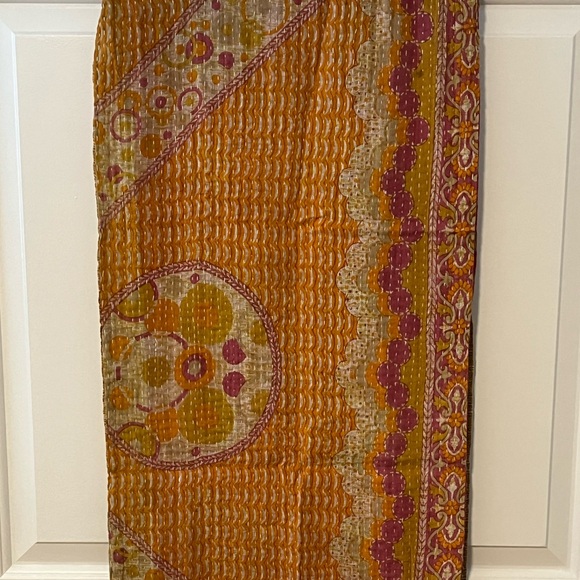 KANTHA SCARF REVERSIBLE TWO SIDED SARI HEAD WRAP DECOR LINEN SARONG - Picture 9 of 10